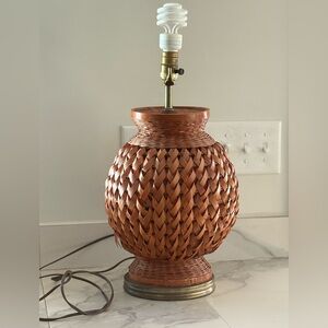 Vintage mid-century, modern Woven Basket Table Lamp